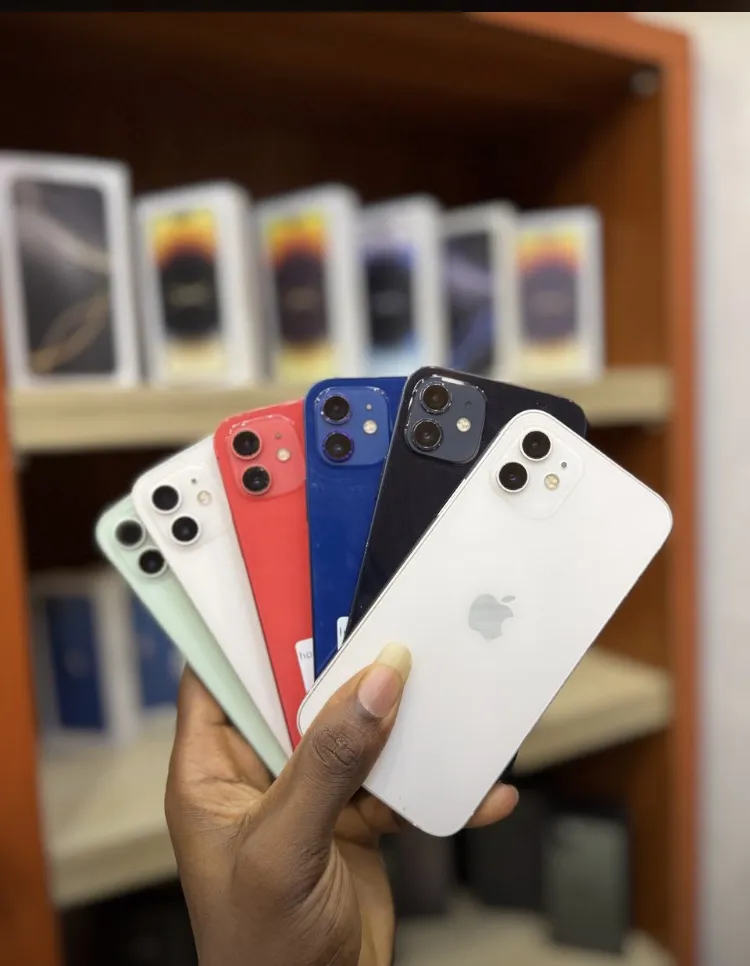 iPhone 12 simple 64 et 128g 