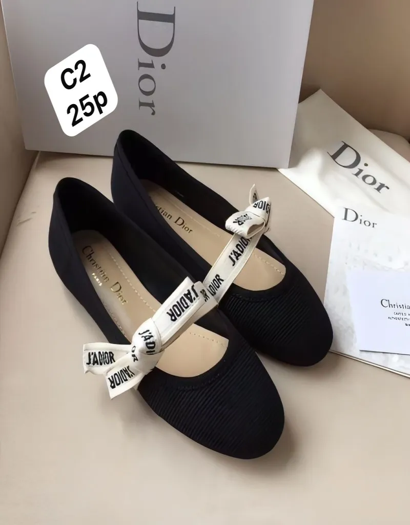 Vente de chaussures hommes et femmes